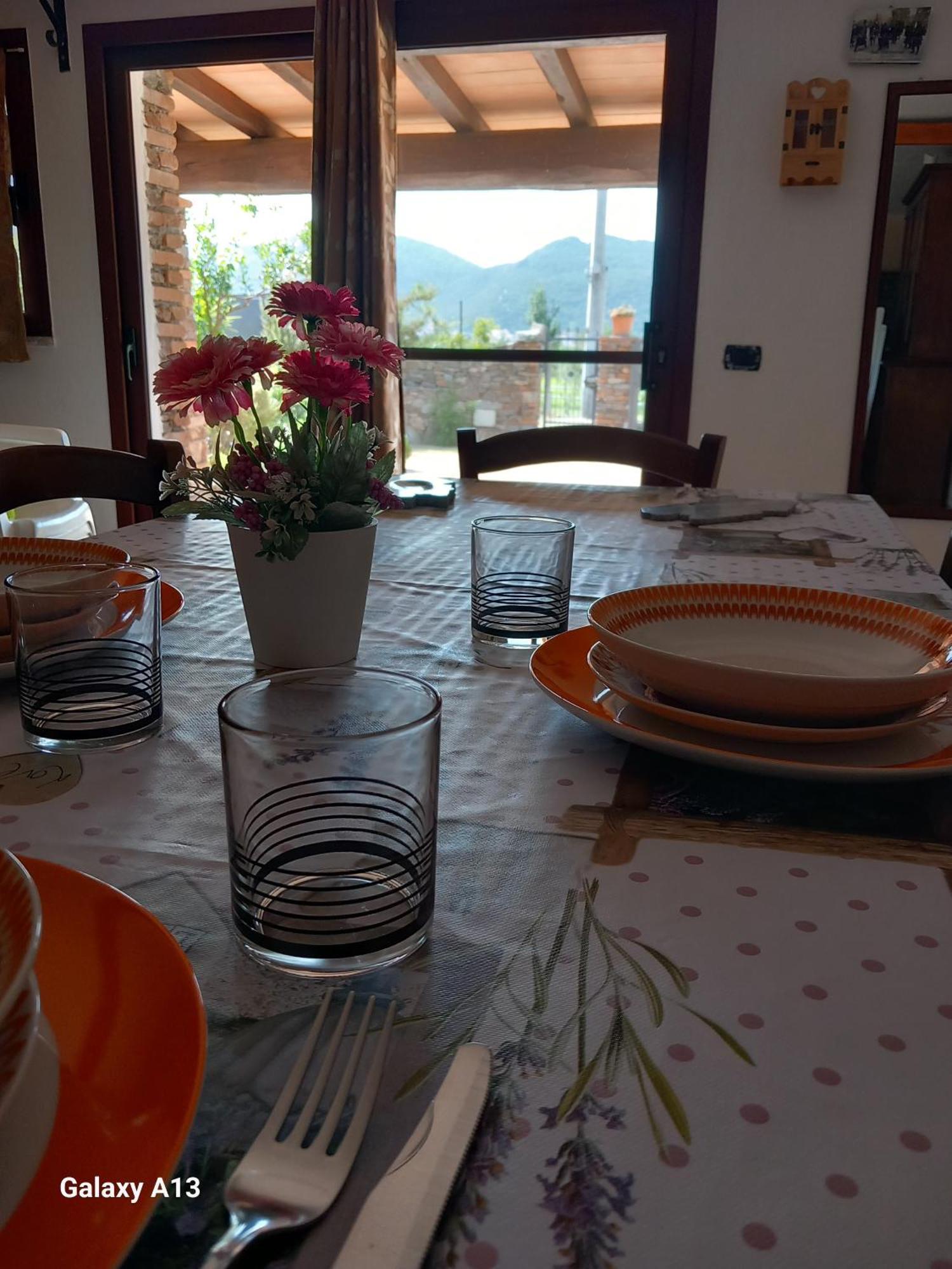 Casa Con Bella Vista Apartman Siniscola Kültér fotó